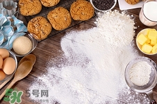 豆?jié){和牛奶哪個(gè)更有營養(yǎng)?豆?jié){和牛奶哪個(gè)好
