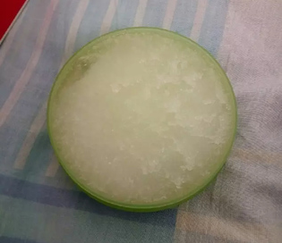護(hù)膚品凍了還能用嗎？化妝品凍成冰了還能用嗎？