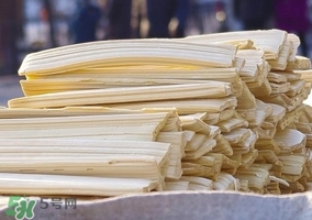 灶糖是什么做的？灶糖什么時候吃？
