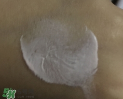 瓷肌適合什么膚質(zhì)？瓷肌適合油性肌膚敏感肌膚嗎？