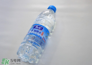 礦泉水打開后幾天不能喝？礦泉水打開后能放幾天？