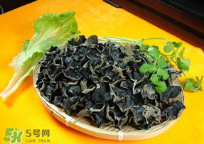 干木耳發(fā)霉了還能吃嗎？干木耳發(fā)霉了怎么處理？