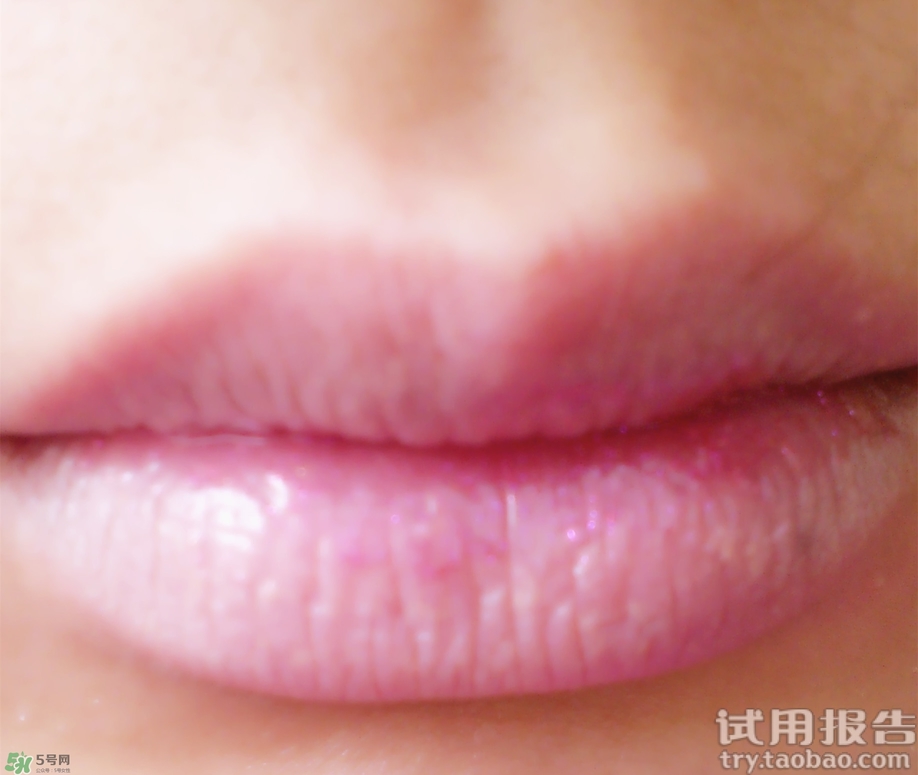 唇部遮瑕膏能吃嗎？唇部遮瑕膏吃了有毒嗎？