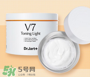 用素顏霜前打隔離霜嗎？用素顏霜之前要用隔離霜嗎