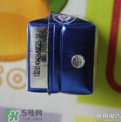 純甄和安慕希哪個(gè)好？純甄和安慕希酸奶哪個(gè)好喝？