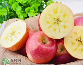 阿克蘇蘋(píng)果脆嗎？阿克蘇蘋(píng)果是粉蘋(píng)果還是脆蘋(píng)果？