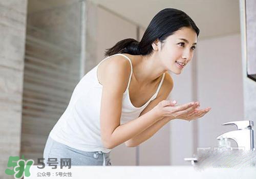 用白醋洗臉要不要用清洗再洗一遍？用白醋洗臉要再洗一遍嗎？