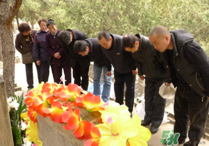 臘月可以上墳嗎？臘月上墳時(shí)間