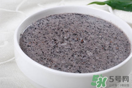 芝麻糊會胖嗎？芝麻糊吃了易發(fā)胖嗎？