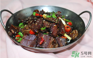 臘狗肉怎么腌制？臘狗肉怎么做好吃？