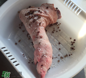 豬腿臘肉怎么腌制？臘豬腿的腌制方法