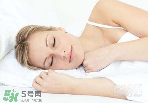 孕婦可以經(jīng)常摸肚子嗎？孕婦經(jīng)常摸肚子會怎樣？