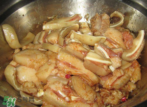 豬耳朵怎么腌制？腌豬耳朵的做法大全