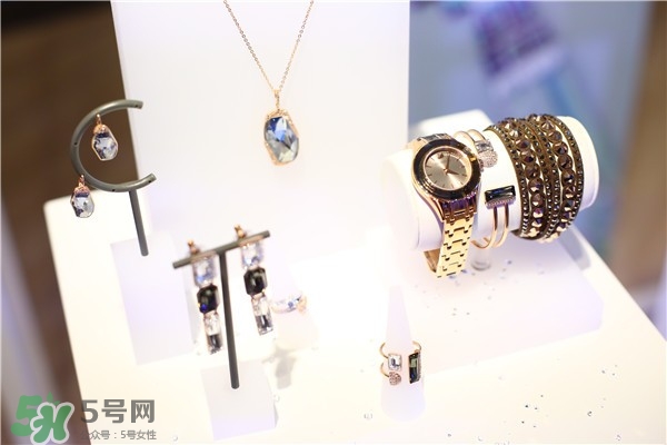 施華洛世奇2017春夏新款有哪些？施華洛世奇2017春夏新款多少錢？