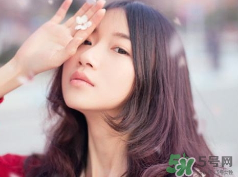 近視眼激光手術(shù)有后遺癥嗎?近視眼激光手術(shù)的風險