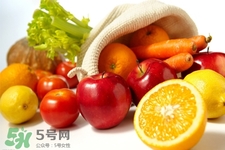 眼睛近視吃什么水果？吃什么水果對眼睛好？