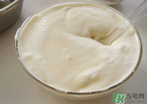 面糊用熱水還是涼水？面糊是用熱水調(diào)還是用涼水調(diào)？