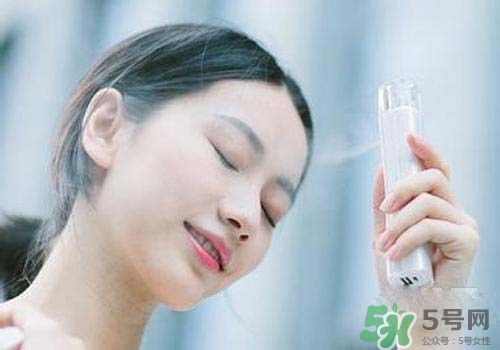 補(bǔ)水儀用什么水？補(bǔ)水儀用什么水好？
