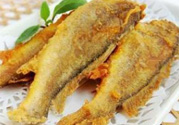 面粉炸魚怎么做？怎么用面粉炸魚？