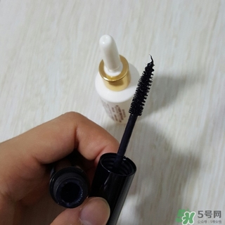 大創(chuàng)睫毛膏稀釋液怎么打開(kāi)？大創(chuàng)睫毛膏稀釋液打不開(kāi)怎么辦？