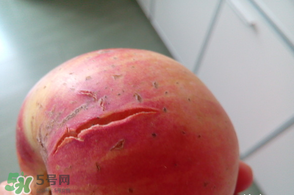 蘋果裂口怎么回事？蘋果裂口能不能吃？