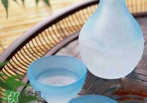 孕婦可以用白醋洗臉嗎？孕婦用白醋洗臉好嗎？