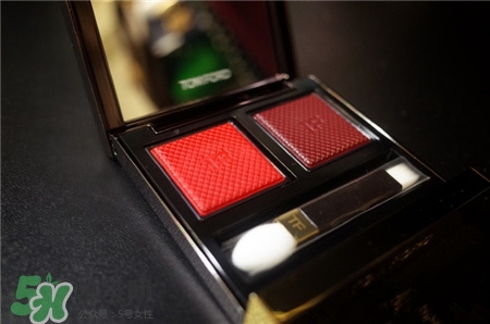 tom ford雙色唇膏盤(pán)多少錢(qián)?tf雙色唇膏盤(pán)價(jià)格