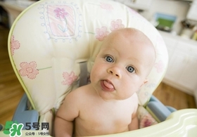 寶寶輔食一天吃幾次？寶寶每天吃輔食次數(shù)