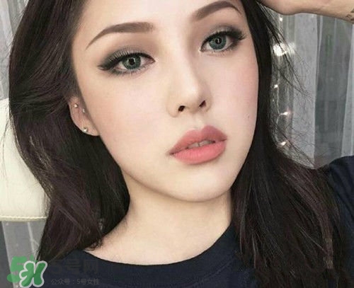 干玫瑰色是什么顏色？干玫瑰色口紅試色