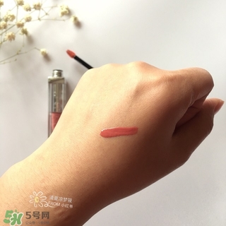 迪奧豆沙色口紅是什么色號？dior迪奧豆沙色口紅試色