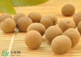 桂圓皮長(zhǎng)霉了能吃嗎？桂圓皮發(fā)霉了里面可以吃嗎？