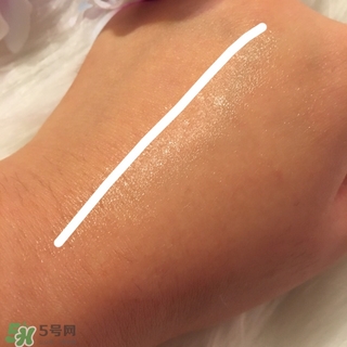 laura mercier妝前乳多少錢？laura mercier羅拉妝前乳專柜價