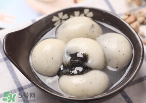 芝麻湯圓上火嗎？吃黑芝麻湯圓上火嗎？