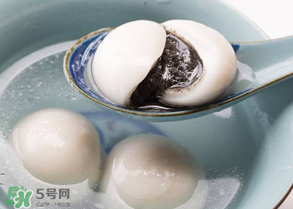 芝麻湯圓上火嗎？吃黑芝麻湯圓上火嗎？