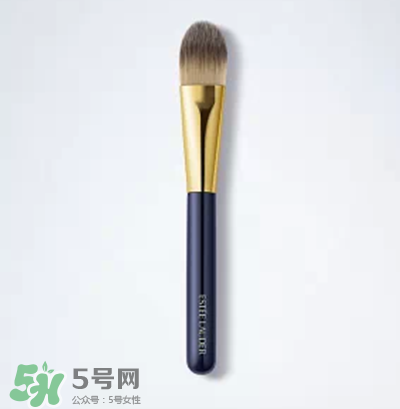 香奈兒修容膏怎么用？香奈兒修容膏使用方法