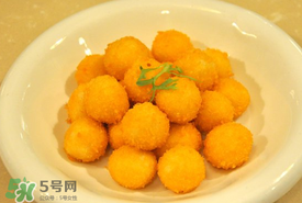 炸元宵是蒸完再炸嗎？速凍元宵怎么炸？
