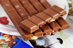 瑞士蓮巧克力是lindt還是lindor？瑞士蓮巧克力有幾種口味？