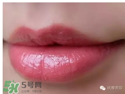香奈兒細(xì)管coco216多少錢(qián)？香奈兒細(xì)管口紅216試色