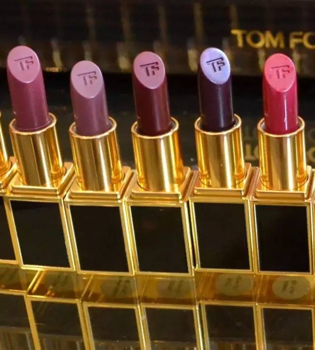 tom ford和迪奧哪個(gè)好？tom ford口紅和dior口紅哪個(gè)好？