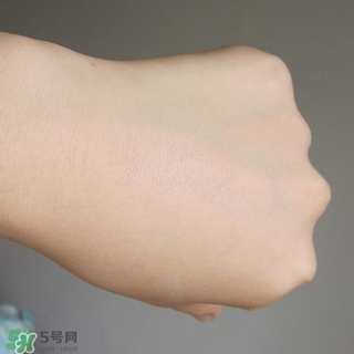 canmake花瓣高光怎么用？canmake花瓣雕刻高光使用方法