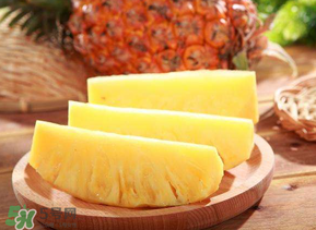 鳳梨吃之前用鹽水泡嗎？鳳梨為什么要用鹽水泡？