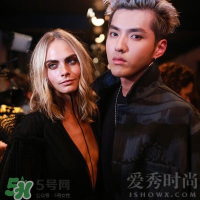 煙熏玫瑰色適合什么膚色？煙熏玫瑰色口紅適合黃皮嗎？
