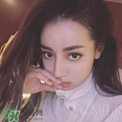 煙熏玫瑰色適合什么膚色？煙熏玫瑰色口紅適合黃皮嗎？