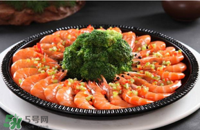 基圍蝦為什么會(huì)變黑？為什么基圍蝦是黑色的？