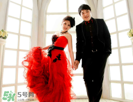 女生25歲沒結(jié)婚晚嗎？女生25歲沒結(jié)婚算大嗎？