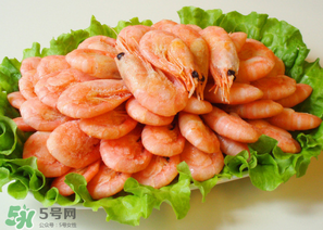 蝦冰凍發(fā)黑能吃嗎？蝦冰太久變黑了還能吃嗎？