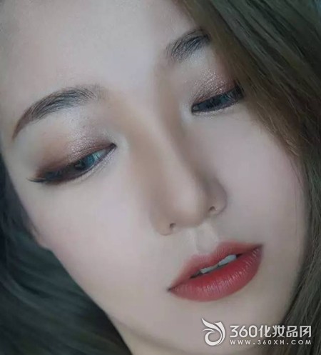 干玫瑰色適合什么膚色？干玫瑰色口紅適合黃皮嗎？
