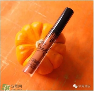 豆沙色和南瓜色的區(qū)別 豆沙色和南瓜色哪個好看？
