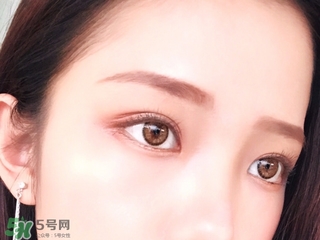 紅棕色適合什么膚色？紅棕色適合黃皮嗎？