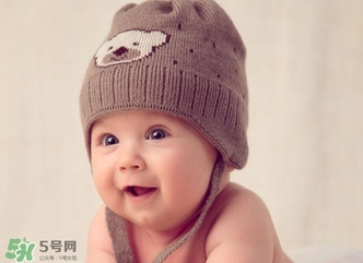 4月份出生的寶寶穿什么衣服？四月份寶寶穿衣搭配
